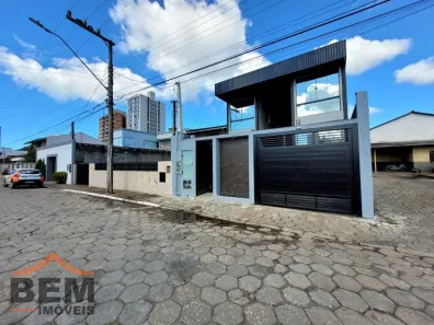 Studio com 1 Quarto para alugar, 20m² no São Judas, Itajaí