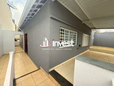 Casa com 3 Quartos à venda, 200m² no Mercês, Uberaba