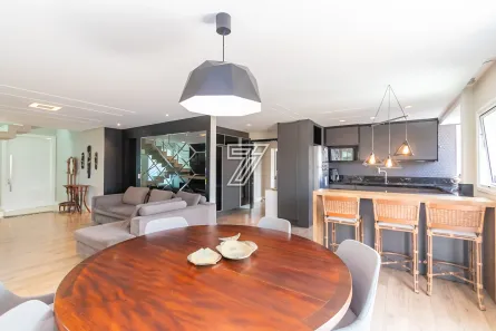 Casa de Condomínio com 4 Quartos à venda, 411m² no Campo Comprido, Curitiba