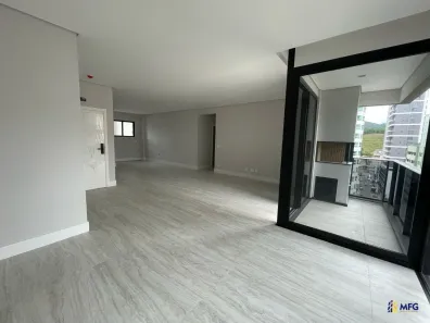 Apartamento com 4 Quartos à venda, 146m² no Pioneiros, Balneário Camboriú