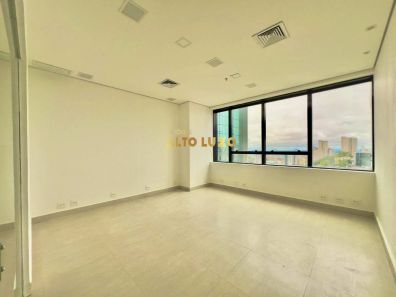 Conjunto Comercial / Sala à venda, 47m² no Vila da Serra, Nova Lima