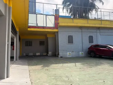 Prédio/Edifício Inteiro para alugar, 200m² no Vila Nogueira, Diadema