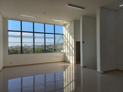 Prédio Inteiro para alugar, 790m² no Centro, Vinhedo