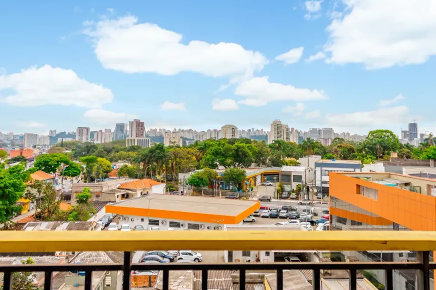 Foto do imóvel - Apartamento mobiliado à venda com 1 quarto, 1 banheiro, 35 m², 1 vaga, próximo ao Metrô Adolfo.
