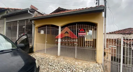 Casa com 3 Quartos à venda, 200m² no Centro, Paraisópolis