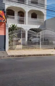 Casa com 3 Quartos para alugar, 12m² no Centro, Montes Claros