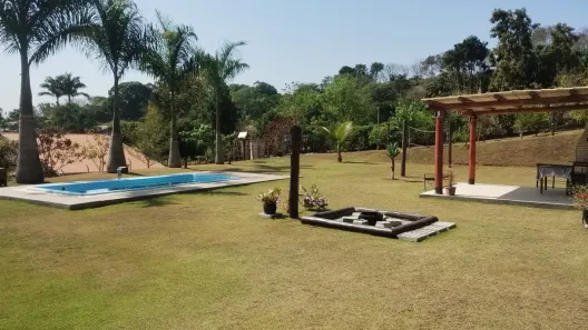 Fazenda / Sítio / Chácara com 2 Quartos à venda, 260m² no , Paraibuna