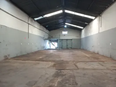 Galpão / Depósito / Armazém à venda, 450m² no Bonfim, Belo Horizonte