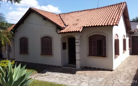 Conjunto Comercial / Sala com 5 Quartos à venda, 200m² no Centro, Canoas