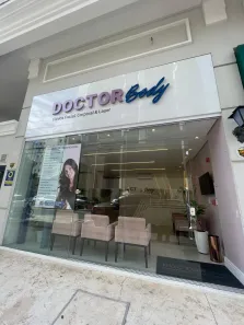 Loja / Salão / Ponto Comercial com 10 Quartos à venda, 190m² no Pioneiros, Balneário Camboriú