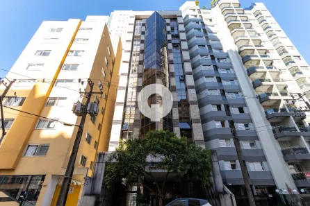 Conjunto Comercial / Sala à venda, 32m² no Centro, Curitiba