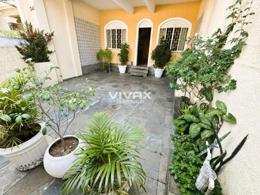 Foto do imóvel - Casa para comprar com 260 m², 3 quartos, 3 banheiros, 3 vagas
