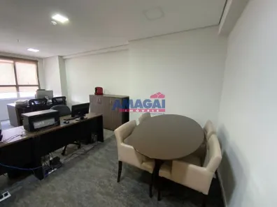 Conjunto Comercial / Sala à venda, 28m² no Centro, Jacareí