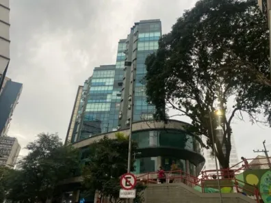 Conjunto Comercial / Sala à venda, 140m² no Centro, Florianópolis