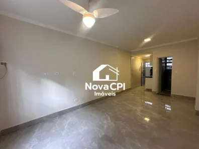 Kitnet à venda, 33m² no Canto do Forte, Praia Grande