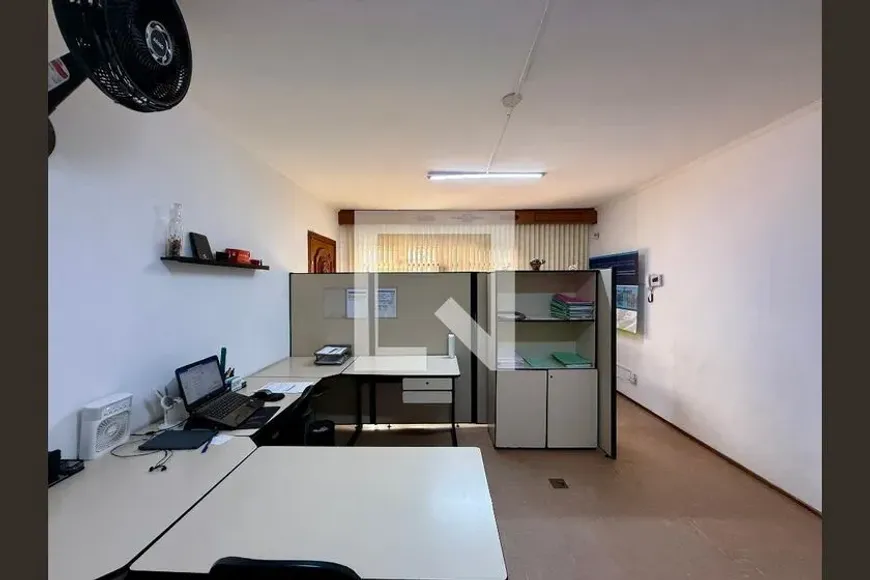 Foto do imóvel - Casa à venda com 3 quartos, 1 suíte, 137 m², 3 banheiros e 2 vagas na garagem em