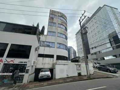 Prédio Inteiro à venda, 600m² no Centro, Florianópolis