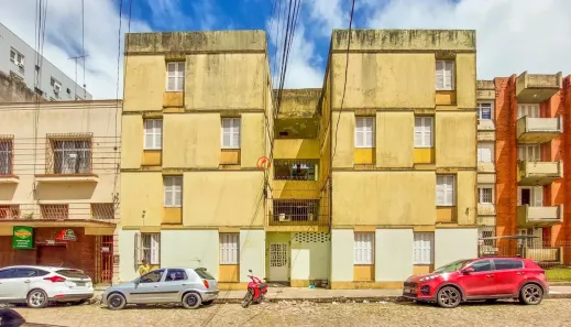 Apartamento com 2 Quartos para alugar, 54m² no Centro, Pelotas