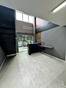 Conjunto Comercial / Sala para venda ou aluguel, 90m² no Taquara, Rio de Janeiro