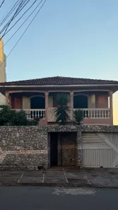 Sobrado com 4 Quartos à venda, 532m² no Jardim América, Goiânia