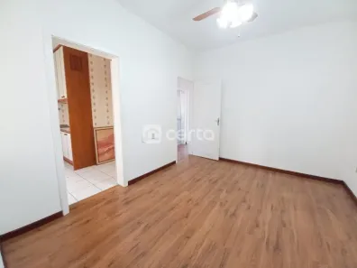 Apartamento com 2 Quartos para alugar, 47m² no Rio Branco, Porto Alegre