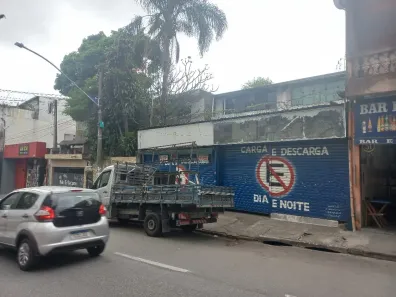 Prédio/Edifício Inteiro para alugar, 90m² no Parque Pinheiros, Taboão da Serra