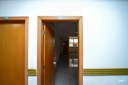 Conjunto Comercial / Sala para alugar, 32m² no Setor Bueno, Goiânia