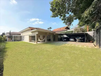 Casa de Condomínio com 3 Quartos para alugar, 308m² no Jardim Passárgada I, Cotia