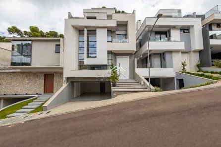 Casa de Condomínio com 4 Quartos à venda, 359m² no Santo Inácio, Curitiba