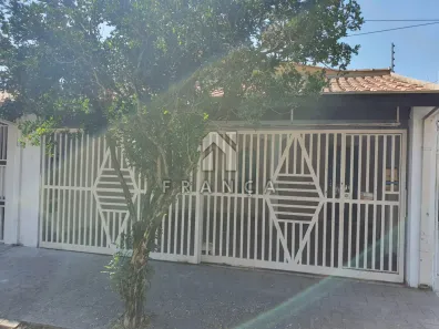 Casa com 3 Quartos à venda, 200m² no Recanto dos Pinheiros, São José dos Campos