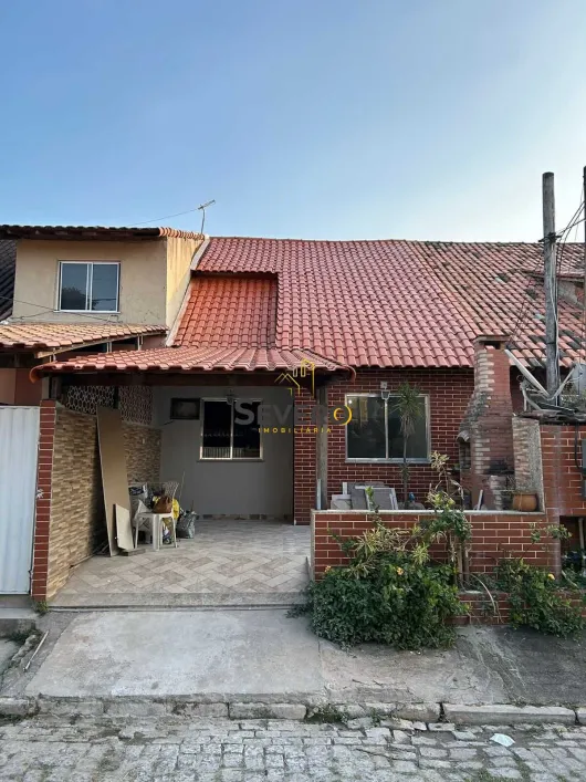 Foto do imóvel - Casa à venda com 4 quartos, 1 suíte, 115 m², 1 banheiro e 2 vagas na garagem em