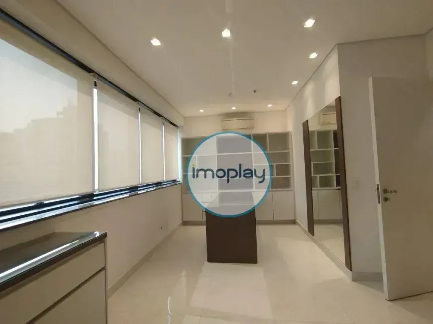 Foto do imóvel - Sala/Conjunto/Escritório à venda com 38 m², 1 banheiro, 1 vaga na garagem e aceita animais em
