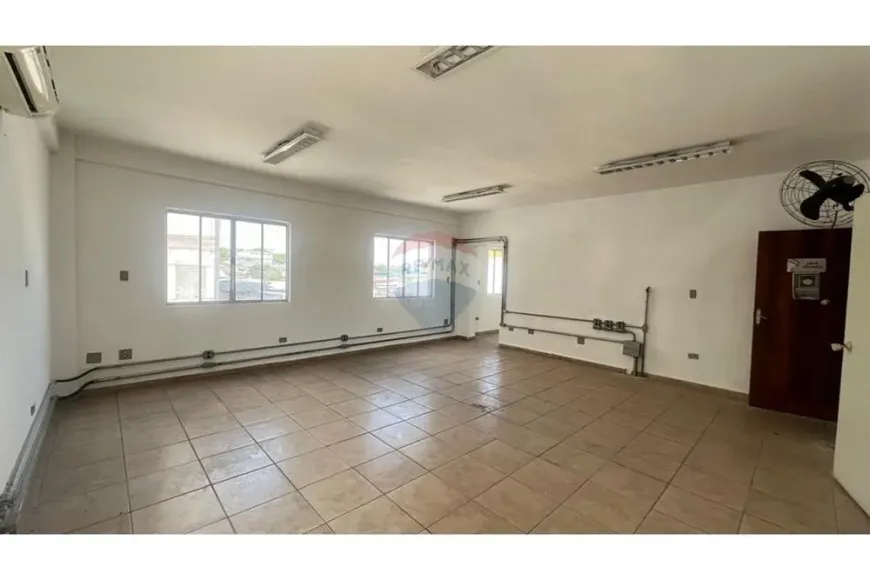 Foto do imóvel - Prédio inteiro para alugar com ar-condicionado, 387 m² e 5 vagas na garagem em