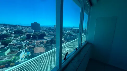 Conjunto Comercial / Sala à venda, 27m² no Imbetiba, Macaé