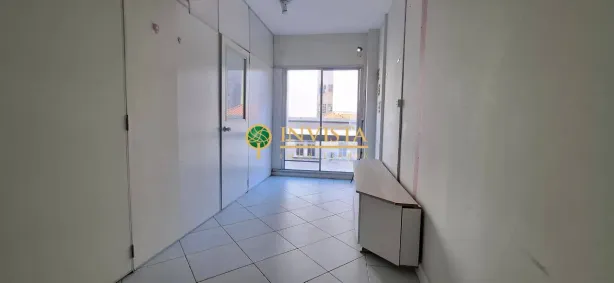 Conjunto Comercial / Sala para alugar, 56m² no Centro, Florianópolis