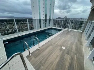 Cobertura com 4 Quartos à venda, 240m² no Centro, Balneário Camboriú