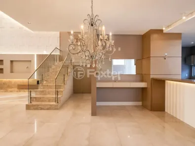 Sobrado com 3 Quartos à venda, 360m² no Centro, Canoas