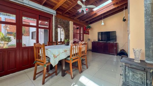 Casa de Condomínio com 3 Quartos à venda, 130m² no Cavalhada, Porto Alegre