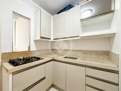 Apartamento com 2 Quartos à venda, 72m² no Bom Abrigo, Florianópolis