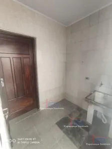 Casa com 1 Quarto para alugar, 40m² no Vila Osasco, Osasco
