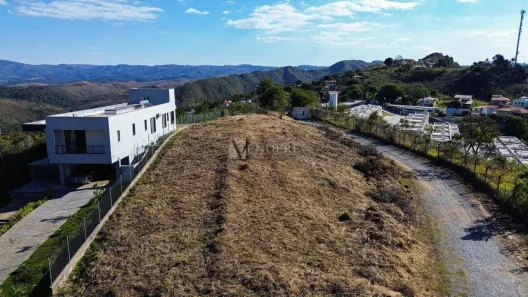 Terreno / Lote / Condomínio à venda, 2500m² no Mirante da Mata, Nova Lima