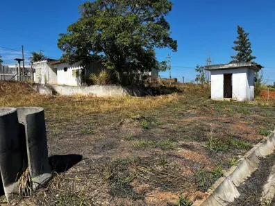 Prédio/Edifício Inteiro com 1 Quarto para alugar, 1250m² no Novo Cavaleiro, Macaé
