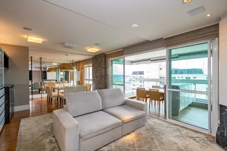 Apartamento com 3 Quartos à venda, 163m² no Campo Comprido, Curitiba