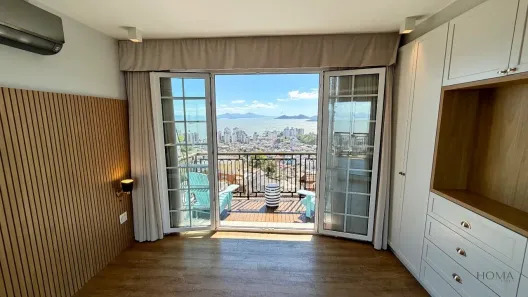 Casa com 4 Quartos à venda, 347m² no Centro, Florianópolis