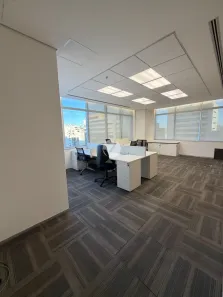 Conjunto Comercial / Sala para alugar, 234m² no Vila da Serra, Nova Lima