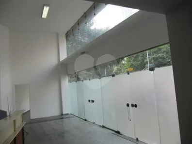 Prédio/Edifício Inteiro com 6 Quartos para alugar, 2900m² no Consolação, São Paulo