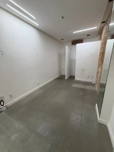 Loja / Salão / Ponto Comercial para venda ou aluguel, 18m² no Barra, Salvador