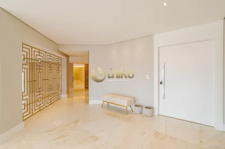 Apartamento com 5 Quartos à venda, 442m² no Água Verde, Curitiba
