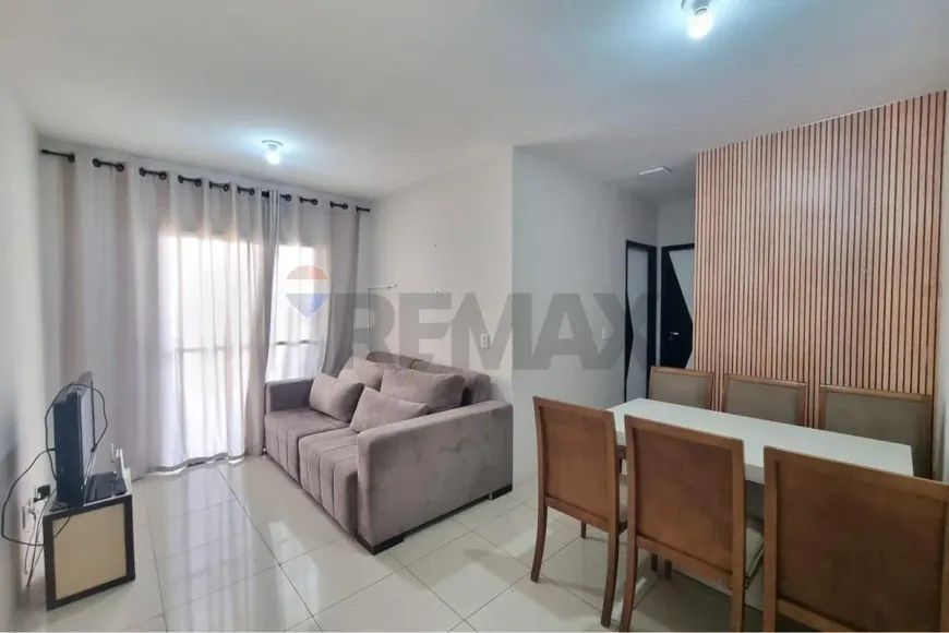 Foto do imóvel - Apartamento mobiliado com 2 quartos, 1 suíte, 2 banheiros, 65 m² e piscina no condomínio para.