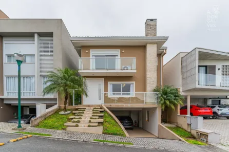 Casa de Condomínio com 3 Quartos à venda, 309m² no São Braz, Curitiba